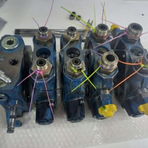 Atelier de reparatii distribuitoare REXROTH BOSCH / TEREX  SERVICE DISTRIBUITOARE TEREX  Dispunem de atelier mobil disponibil pentru Demontarea și Montarea,  distribuitoarelor de pe utilajul DUMNEAVOASTRĂ  Reparatii Distribuitoare Hidraulice, REXROTH BOSCH, REXROTH SIGMA, REXROTH MANNESMANN, TEREX, HIDROMEK, FARESIN , CNH, NEW HOLLAND, CASE , KOMATSU